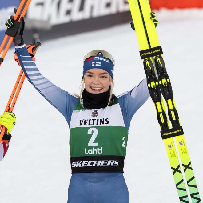 Minja Korhonen voitti yhdistetyn maailmancupin osakilpailun Lahdessa – ensimmäinen suomalaisvoitto lajissa